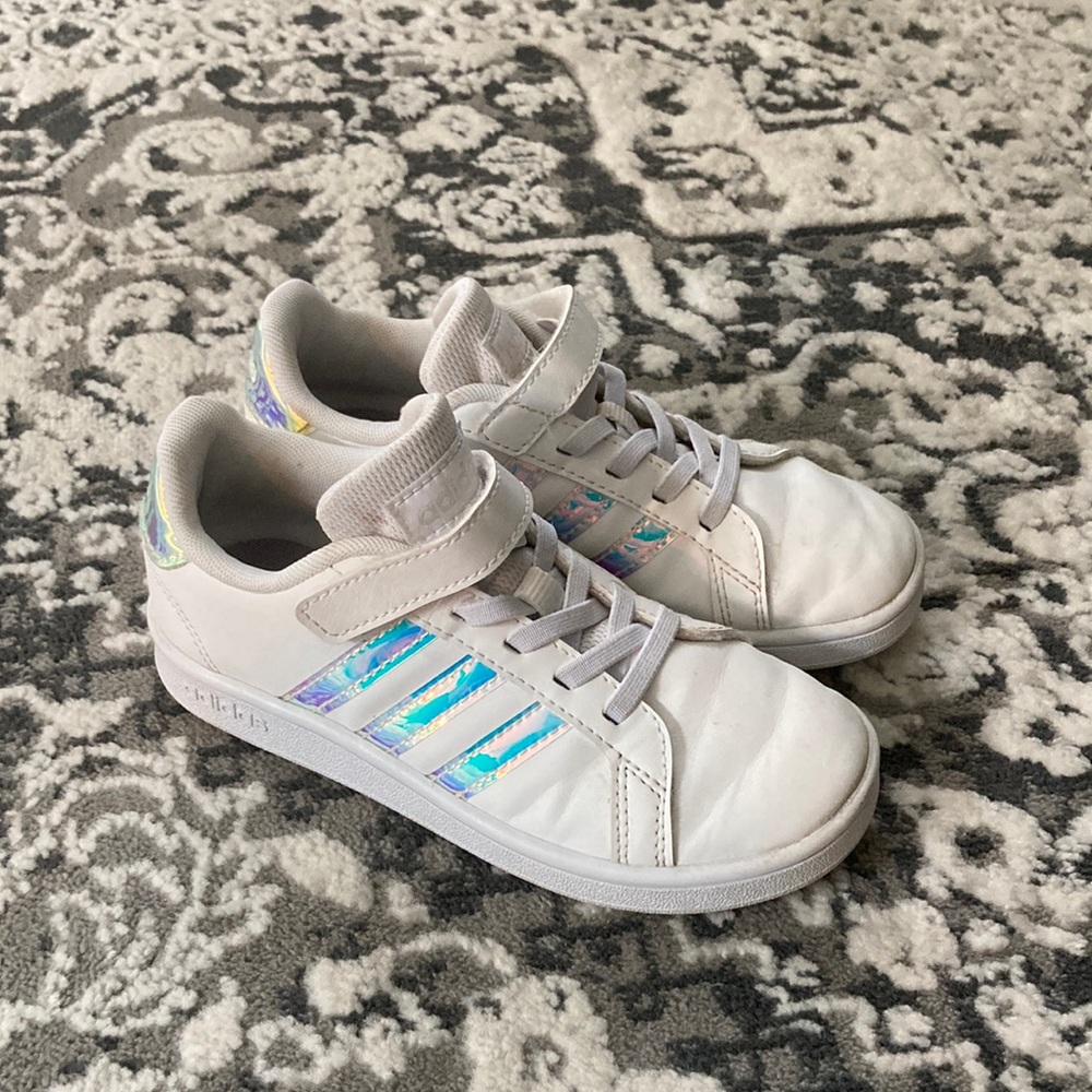 Girls, Adidas- hologram stripe, excellent condition